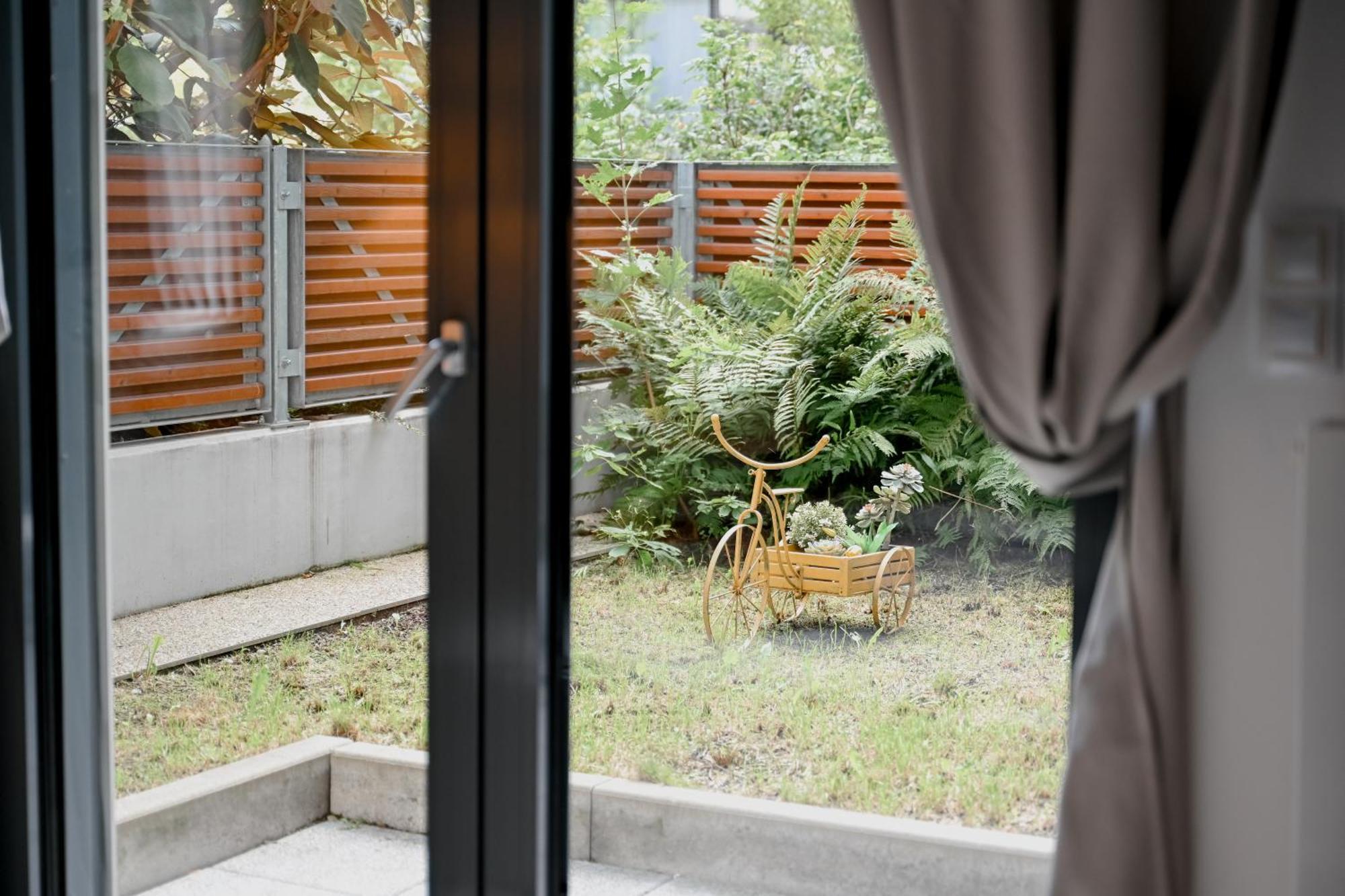 Lovely Family Suite Praag Buitenkant foto